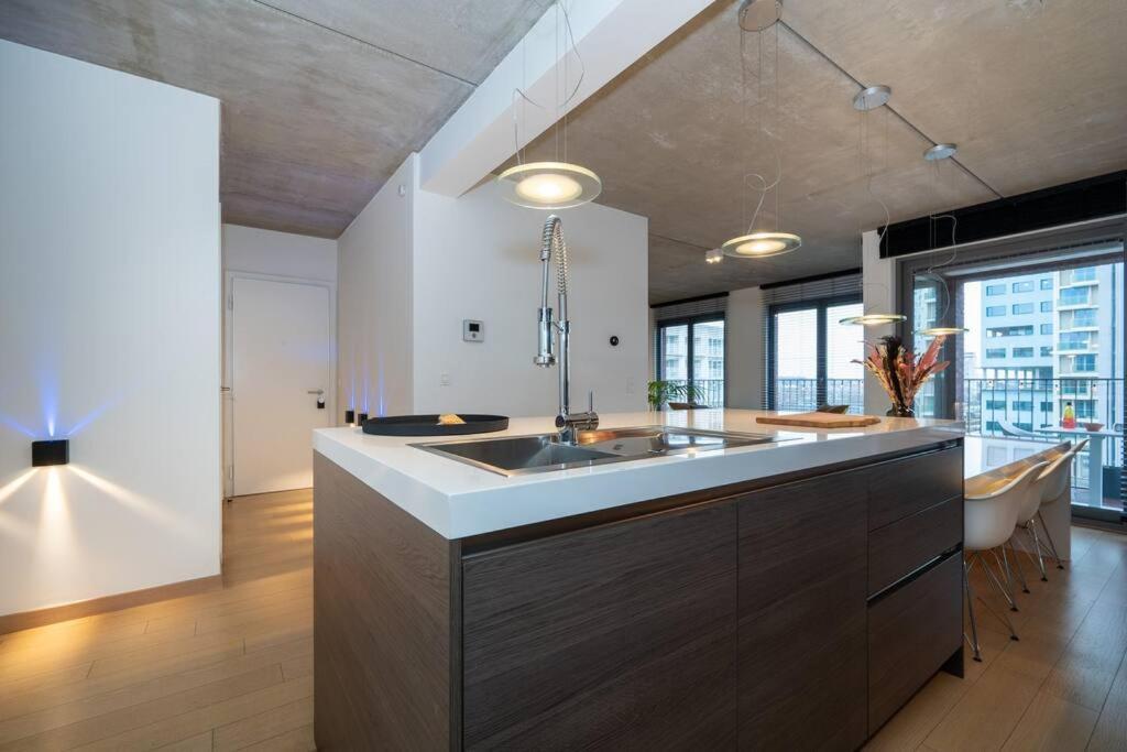 안트베르펜 London 993 Loft 402 아파트 외부 사진